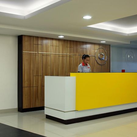 Amaris Hotel Thamrin City Giacarta Interno foto
