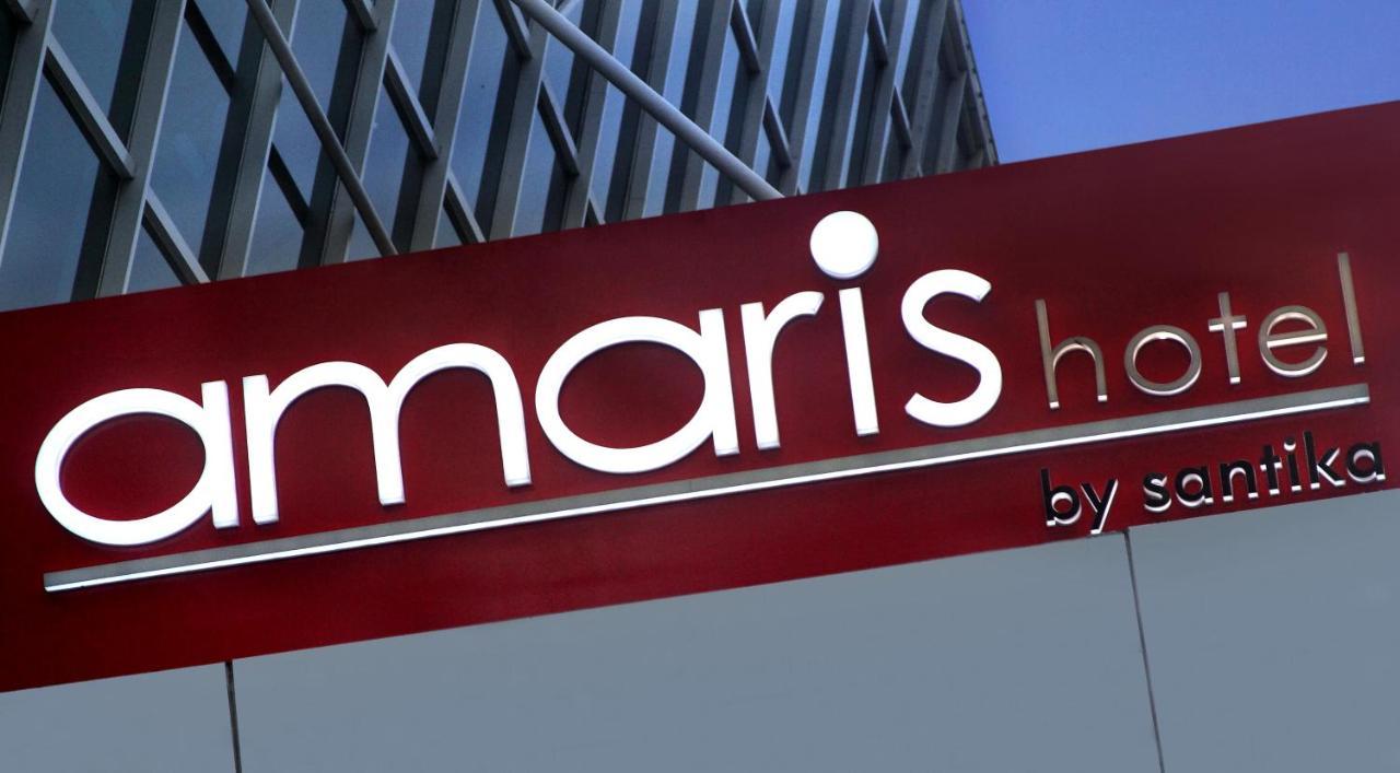 Amaris Hotel Thamrin City Giacarta Esterno foto
